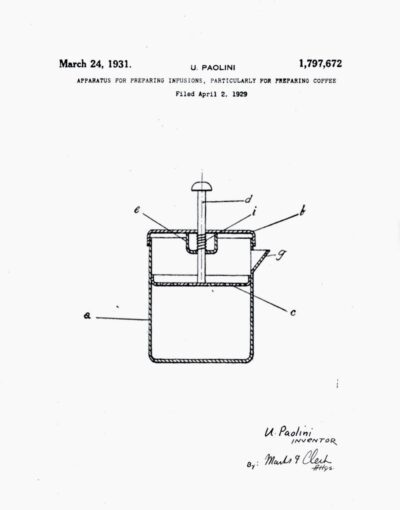 حق اختراع فرنچ پرس اوگو پائولینی که اولین بار در سال 1929 توسط آتیلیو کالیمانی و جولیو مونتا ثبت گردید.