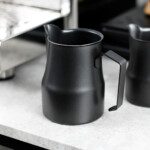 پیچر طرح موتا 750 میلی‌لیتر استیل، مدل Europa - تصویر 4