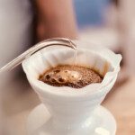 دریپر پلاستیکی سفید هاریو V60 سایز 02