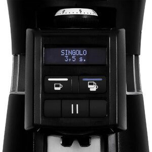 کمپانی ایتالیایی رنچیلیو (Rancilio) در سال 1927 تأسیس گردید و با بیش از 90 سال سابقه در ساخت و تولید دستگاههای اسپرسو و آسیاب قهوه، یکی از برندهای نامآشنا در صنعت قهوه تخصصی است. رنچیلیو با به کارگیری فناوری روز و طراحیهای مدرن، هر ساله بیش از 40 هزار دستگاه اسپرسو را به 115 کشور صادر میکند. گروه رنچیلیو شامل 4 برند Rancilio، Rancilio Specialty، EGRO و PROMAC است و با 7 شعبه در سراسر دنیا یکی از تولیدکنندگان پیشرو در ساخت دستگاههای اسپرسوی اتوماتیک، نیمه اتوماتیک و خانگی محسوب میگردد.